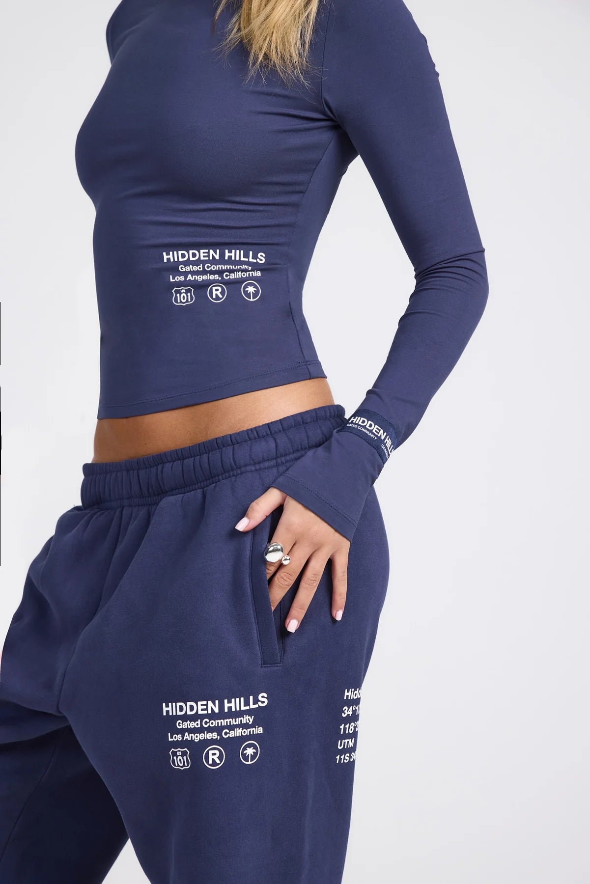 Hidden Hills - 2 pieces set